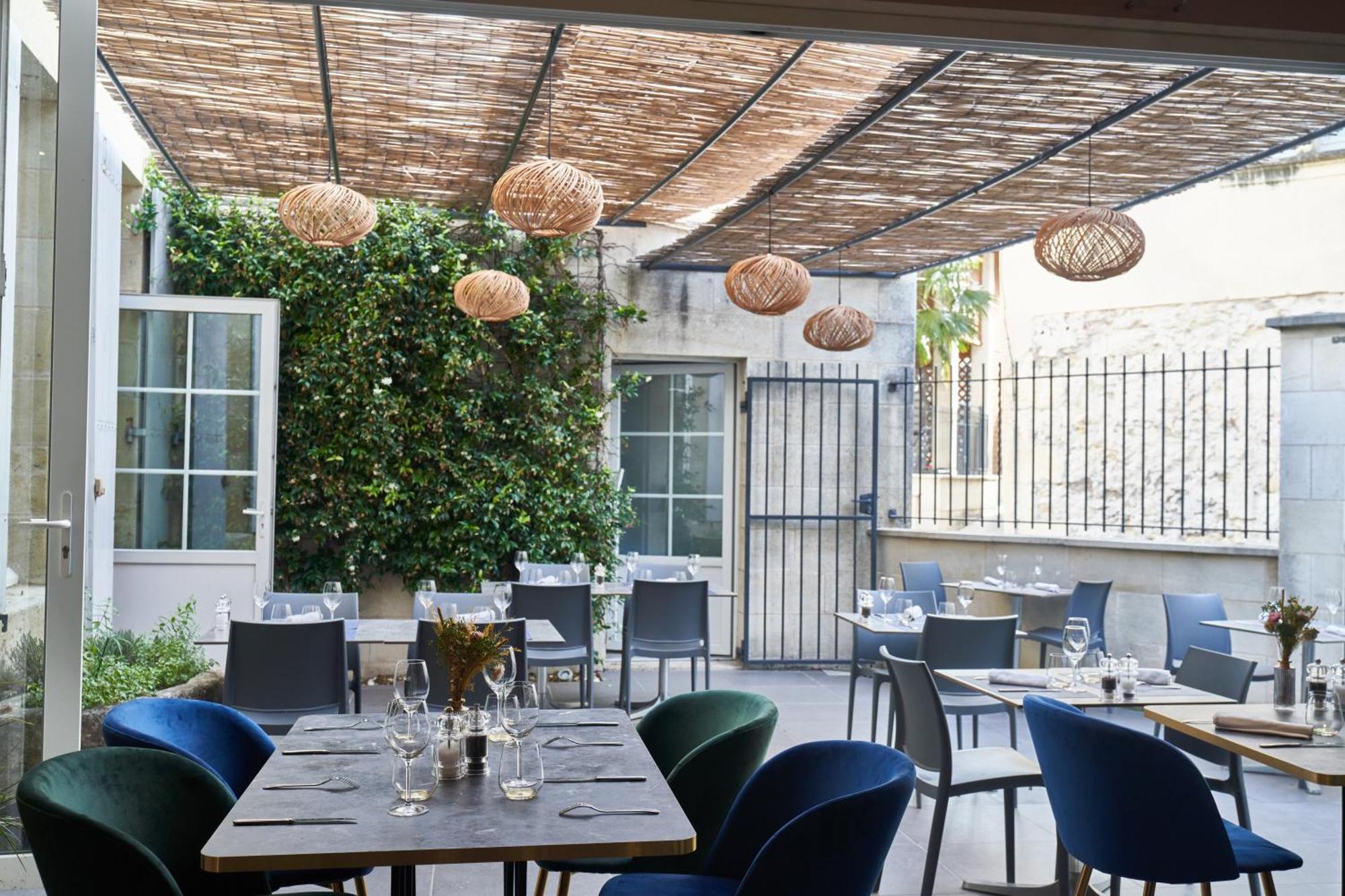 Logis Hotel De La Tour Лібурн Екстер'єр фото